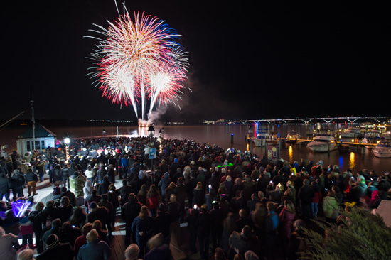 first-night-alexandria-new-years-celebration-fireworks