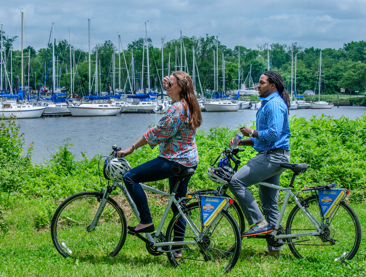 Mount_Vernon_trail_and_bikes_1_CREDIT_R_Kennedy_for_ACVA_720x546_72_RGB