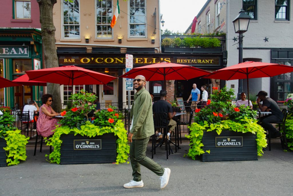 Alexandria VA Drop In And Stay A While   King Street Outdoor Dining CREDIT Adedayo Dayo Kosoko For Visit Alexandria 1 2100x1400 Acbb4933 Cf99 4267 A57f E7840bf8bbd6 2 1024x683 