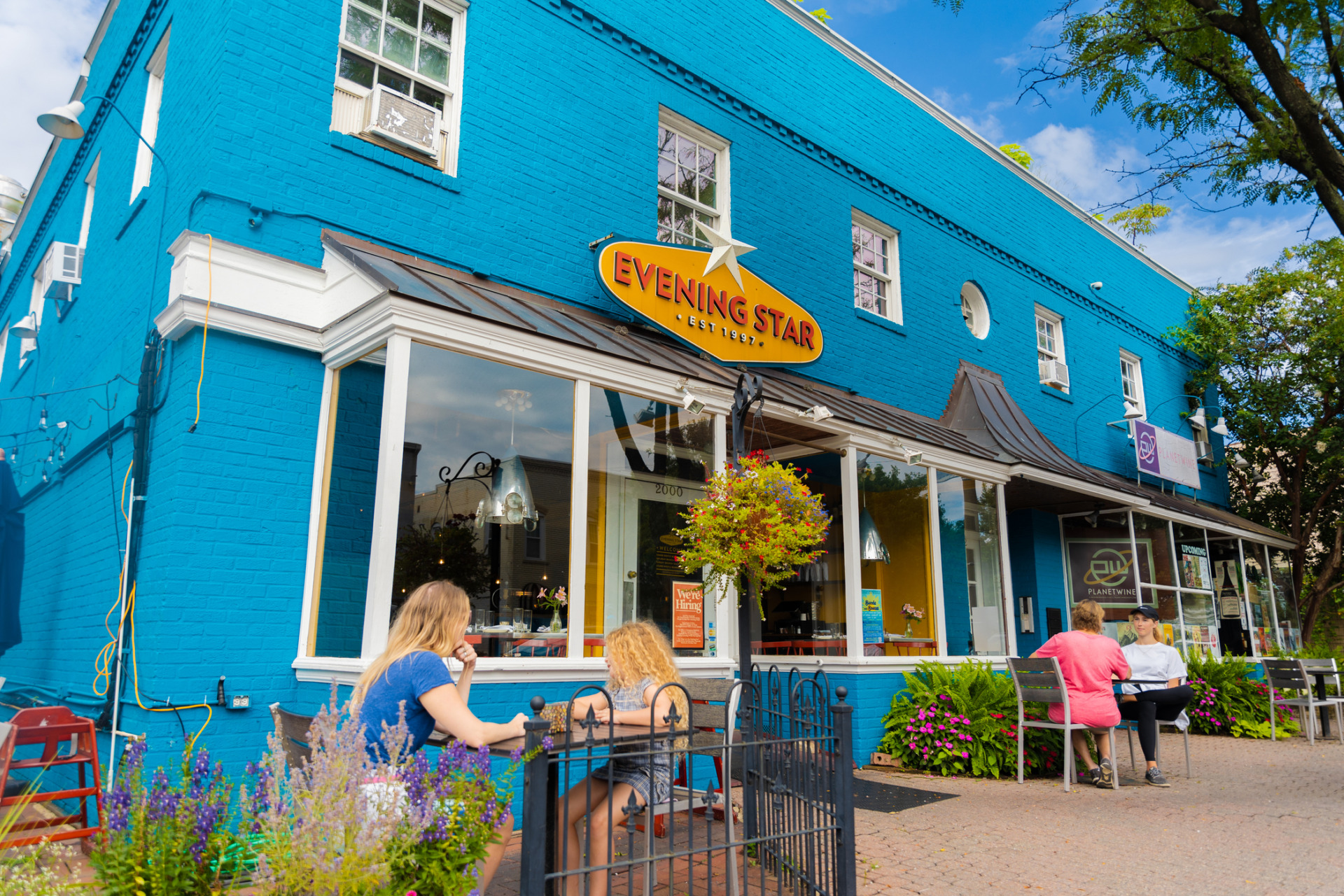 Discovering The Charm Of Evening Star Cafe In Del Ray, VA